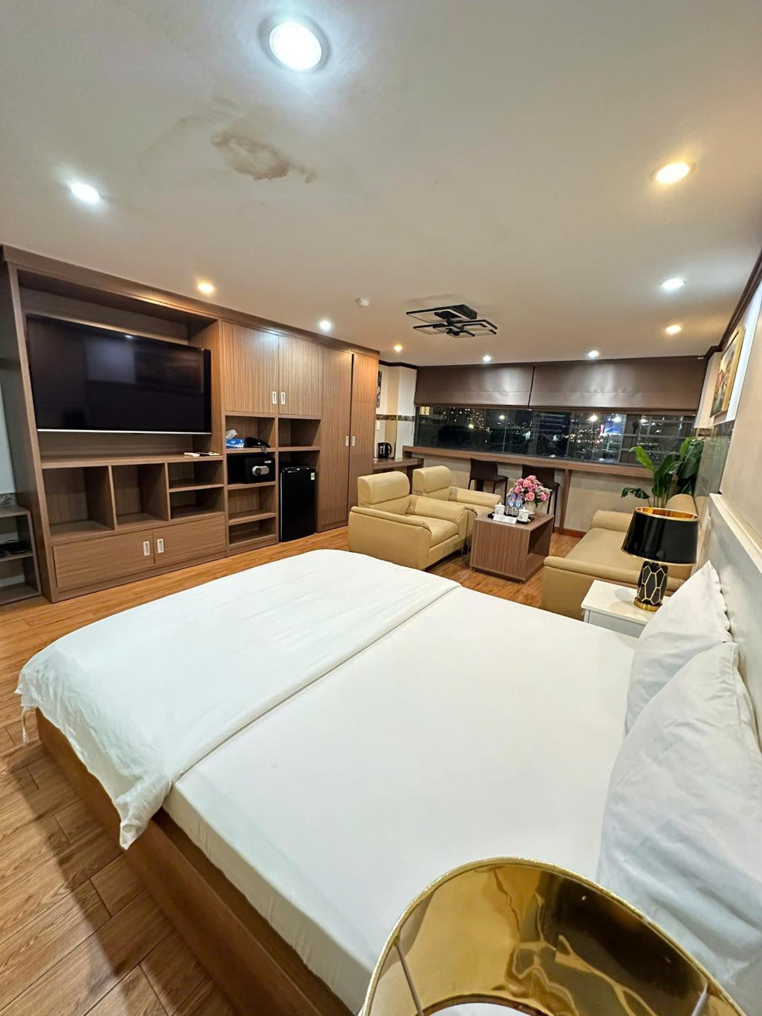 Binh An Hotel Hô Chi Minh-Ville Extérieur photo